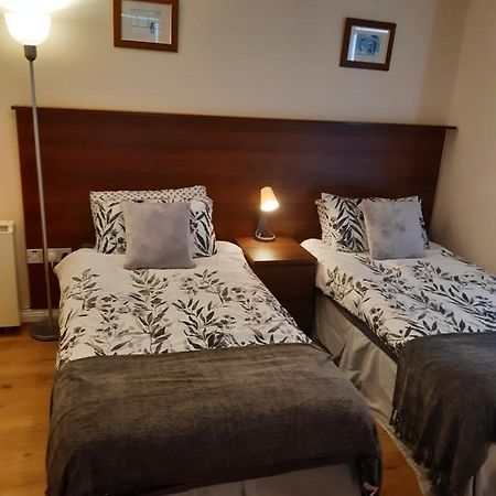 24 Beds In Carrick On Shannon מראה חיצוני תמונה