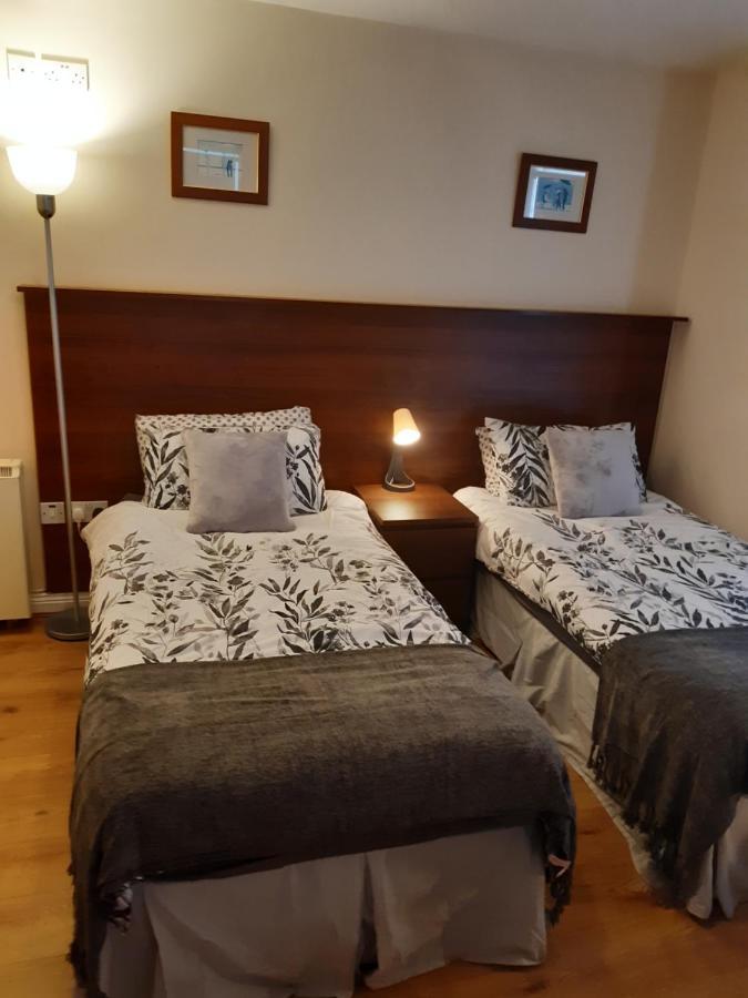 24 Beds In Carrick On Shannon מראה חיצוני תמונה