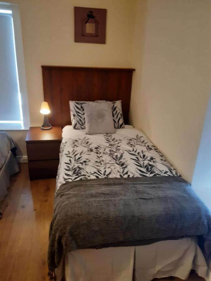 24 Beds In Carrick On Shannon מראה חיצוני תמונה