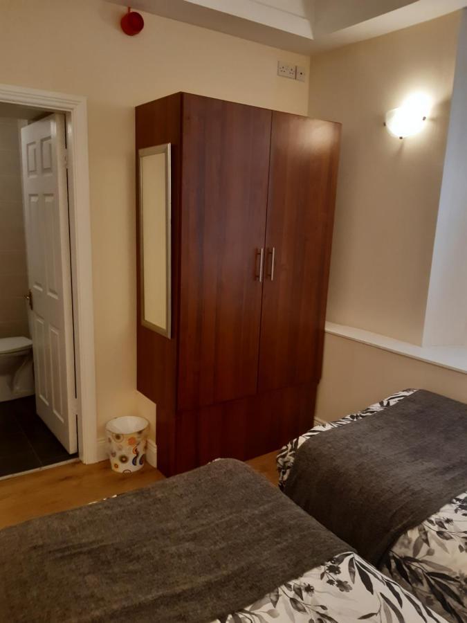 24 Beds In Carrick On Shannon מראה חיצוני תמונה