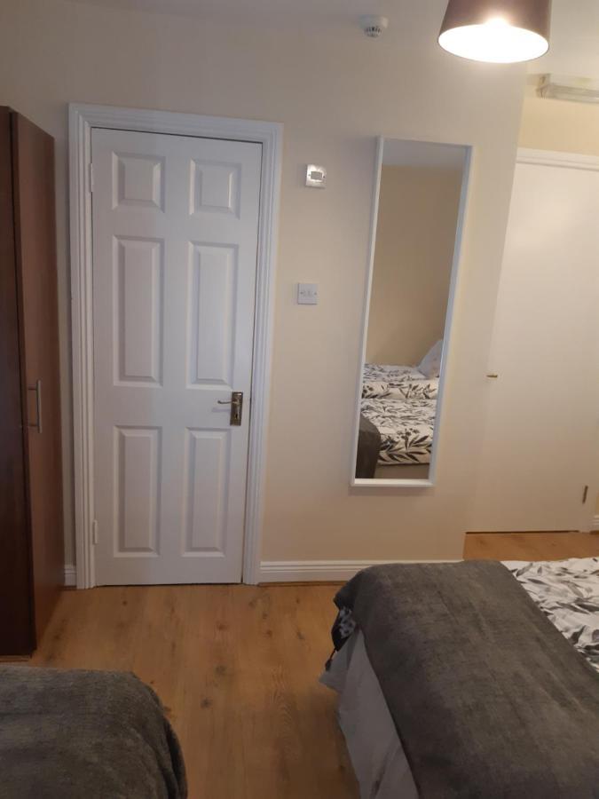 24 Beds In Carrick On Shannon מראה חיצוני תמונה